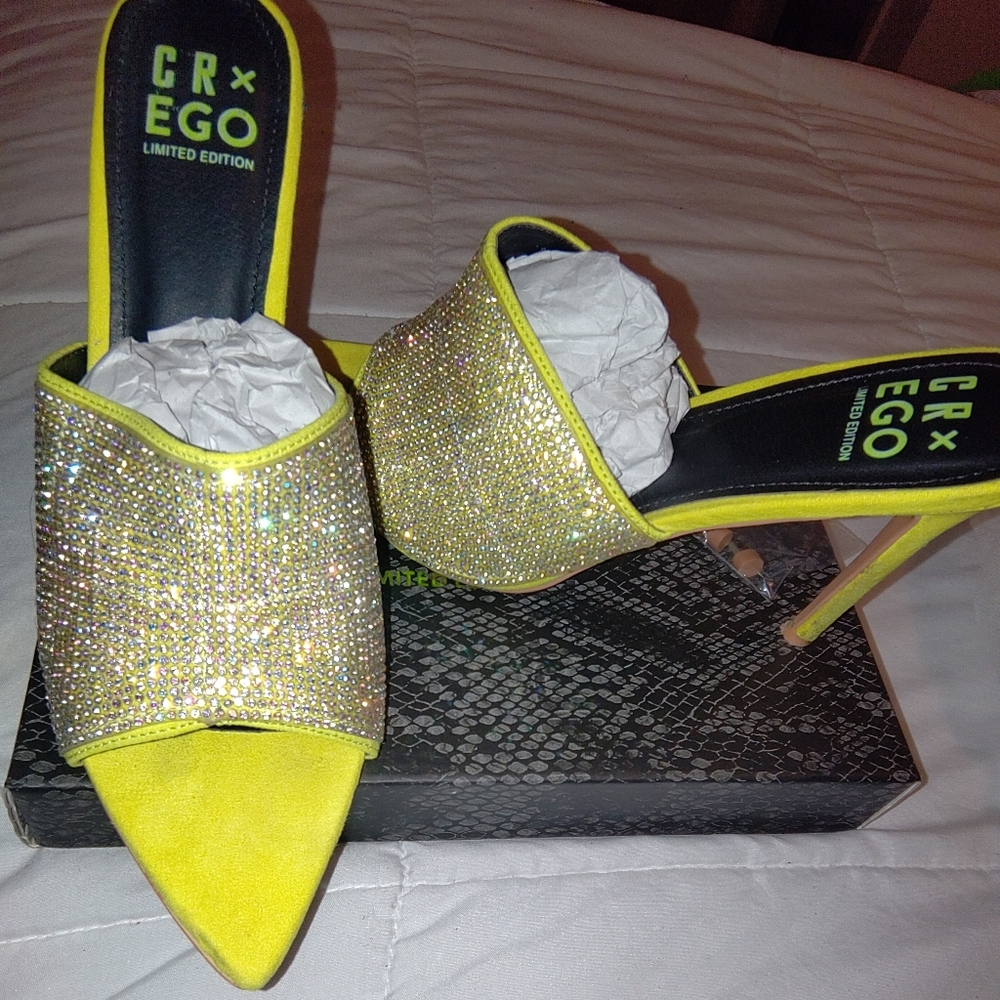 CR X EGO SIZE 8 lime green